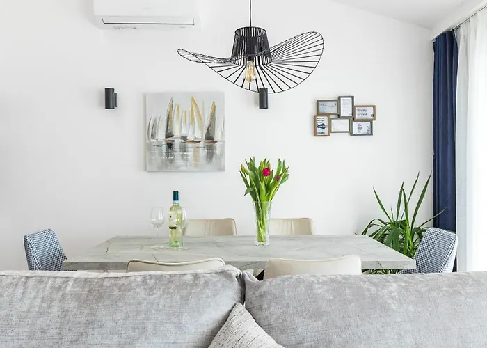 Mirjana, Two Bedrooms Apartment *