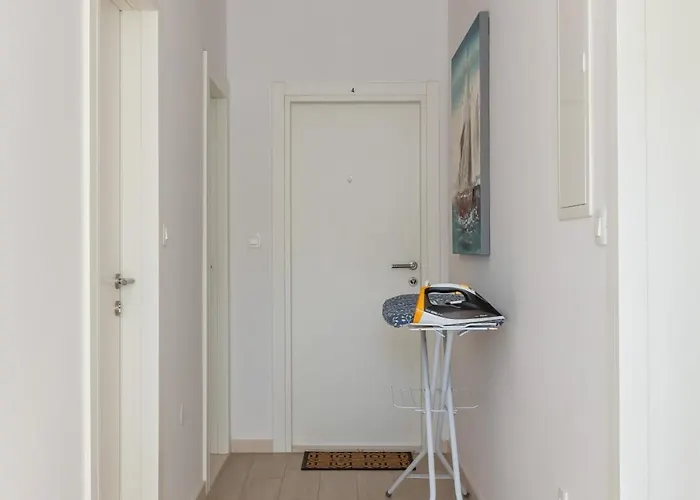Mirjana, Two Bedrooms Apartment Dugi Rat