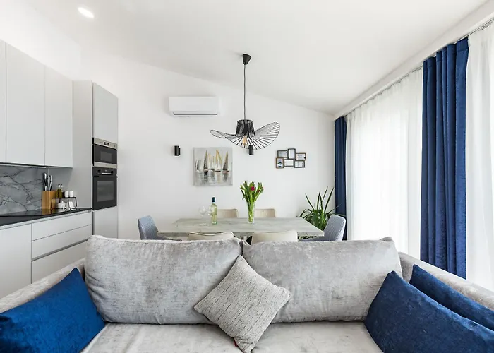 Mirjana, Two Bedrooms Apartment *